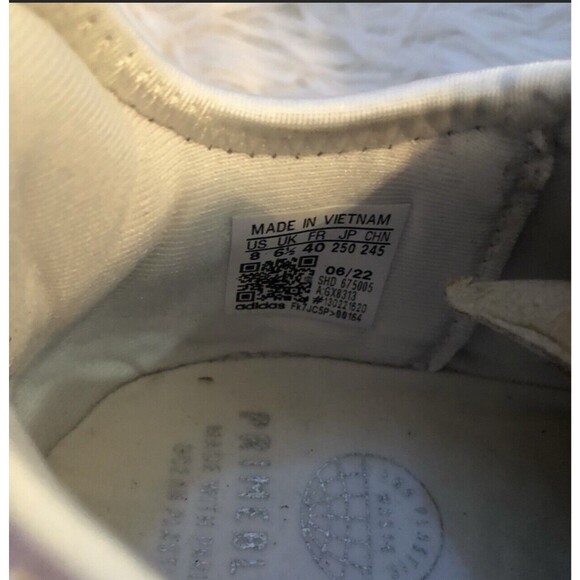 New ADIDAS Size 8 Nmd_R1 Primeblue Women’s White Metallic Sneakers - Picture 4 of 7